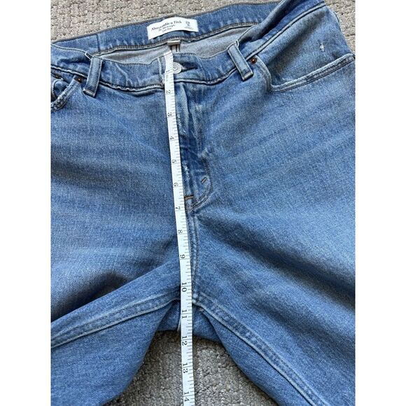 Abercrombie & Fitch '90s Straight Low Rise Curve Love Jeans Sz 29/8R Distressed - Picture 6 of 8